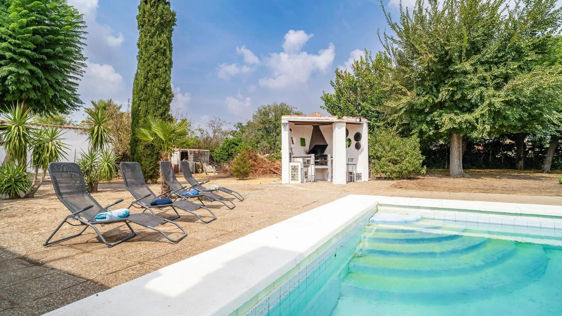 Gorgeous Home In Sevilla With Kitchen Holiday home Seville